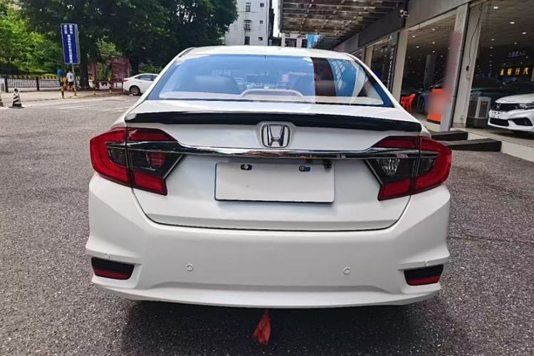 Used Honda Greiz 2016 1.5L CVT Classic Edition Exterior 4