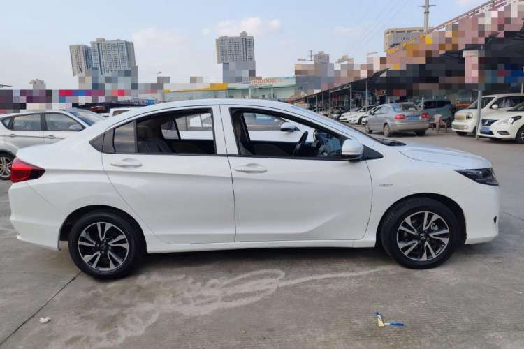 Used Honda Greiz 2016 1.5L CVT Classic Edition Exterior 4