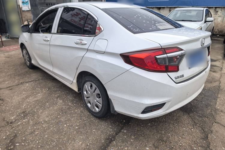 Used Honda Greiz 2016 1.5L CVT Classic Edition Exterior 4