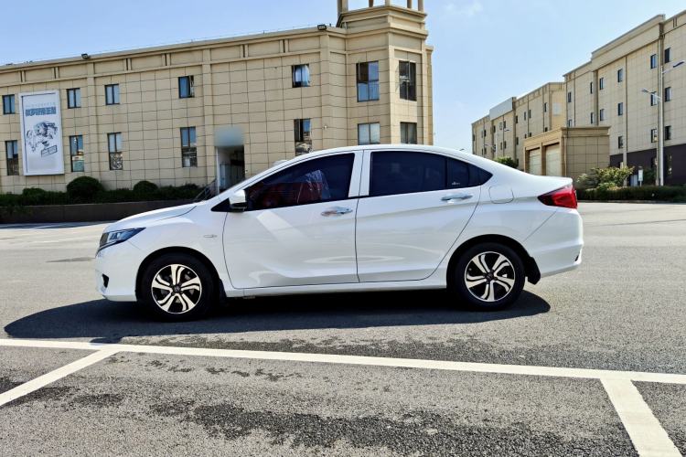 Used Honda Greiz 2016 1.5L CVT Classic Edition Exterior 4