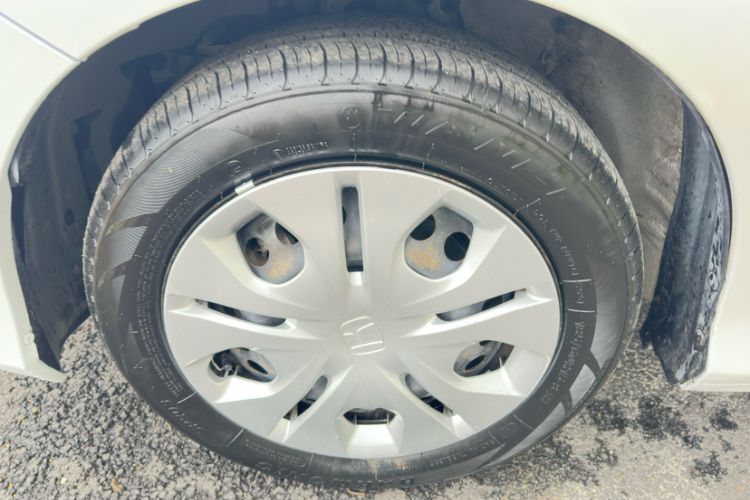 Used Honda Greiz 2016 1.5L CVT Classic Edition Exterior 4