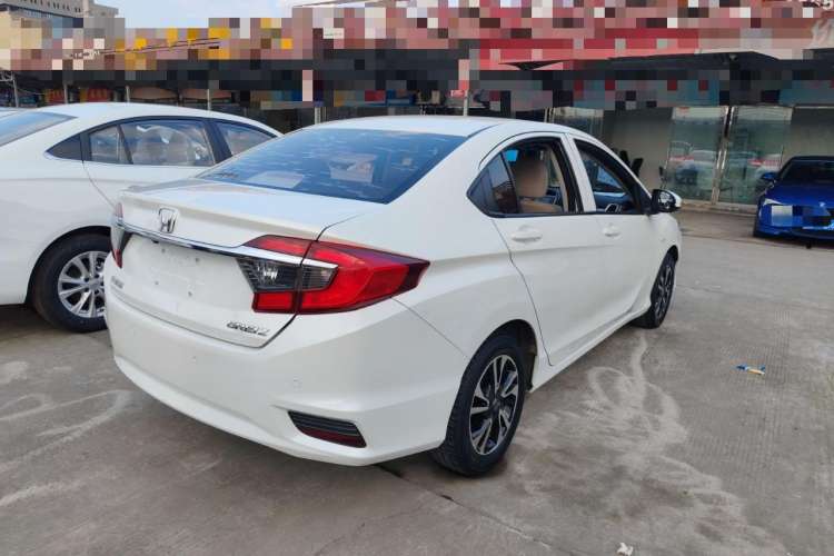 Used Honda Greiz 2016 1.5L CVT Classic Edition Exterior 5
