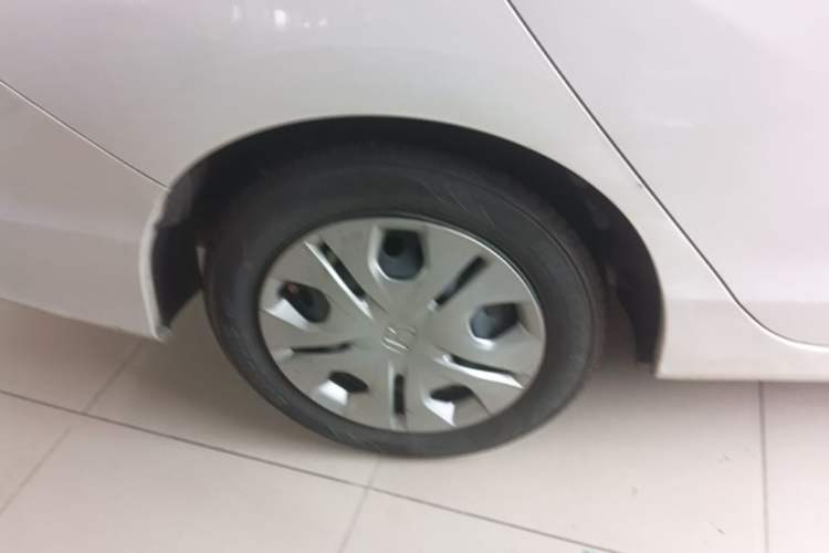 Used Honda Greiz 2016 1.5L CVT Classic Edition Exterior 5