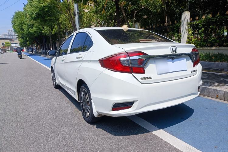 Used Honda Greiz 2016 1.5L CVT Classic Edition Exterior 5