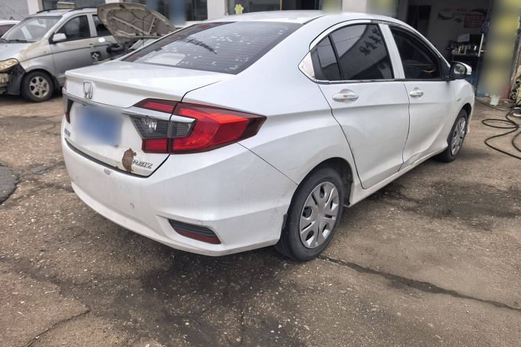 Used Honda Greiz 2016 1.5L CVT Classic Edition Exterior 5