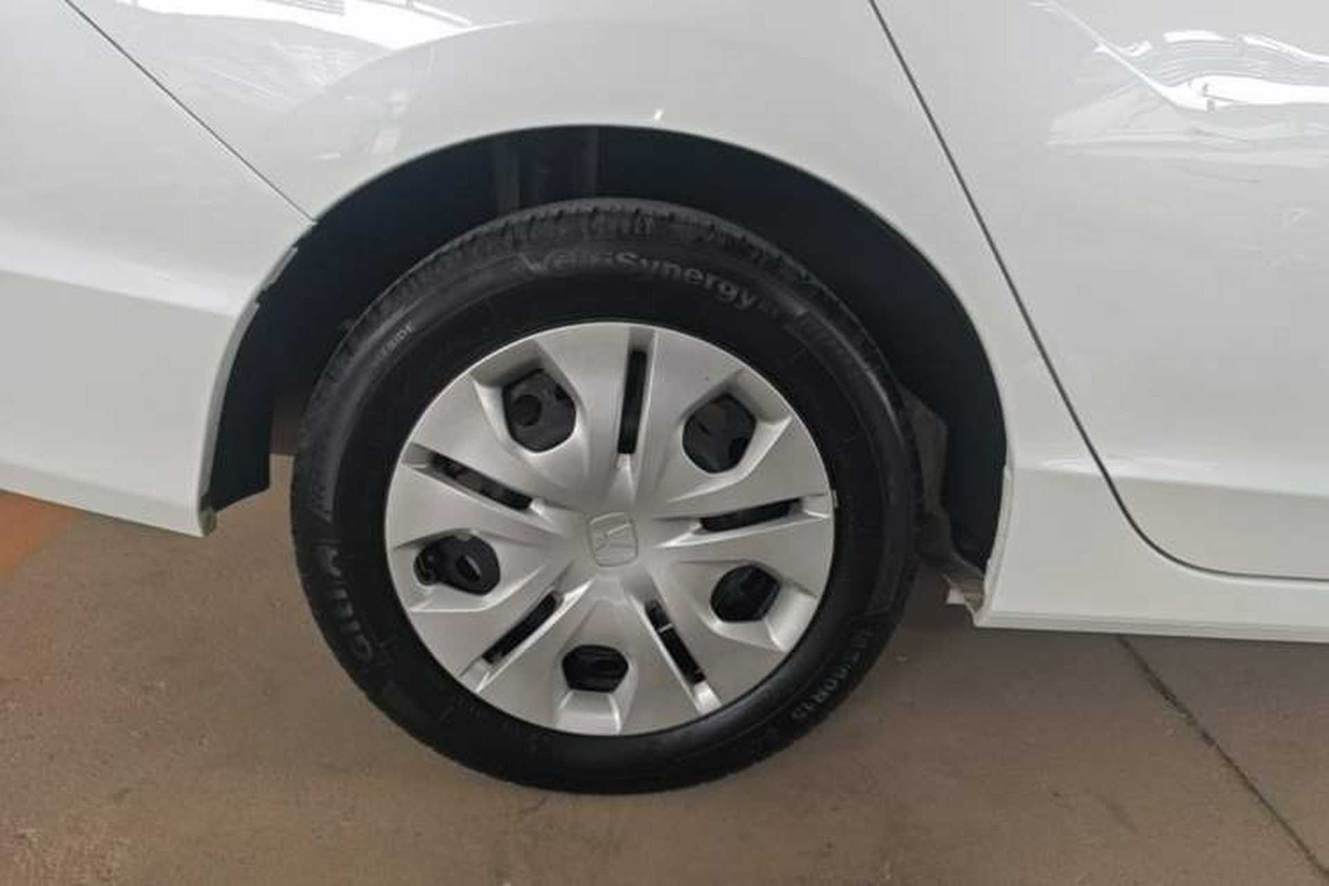 Used Honda Greiz 2016 1.5L CVT Classic Edition Exterior 5