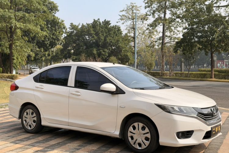 Used Honda Greiz 2016 1.5L CVT Classic Edition Exterior 6