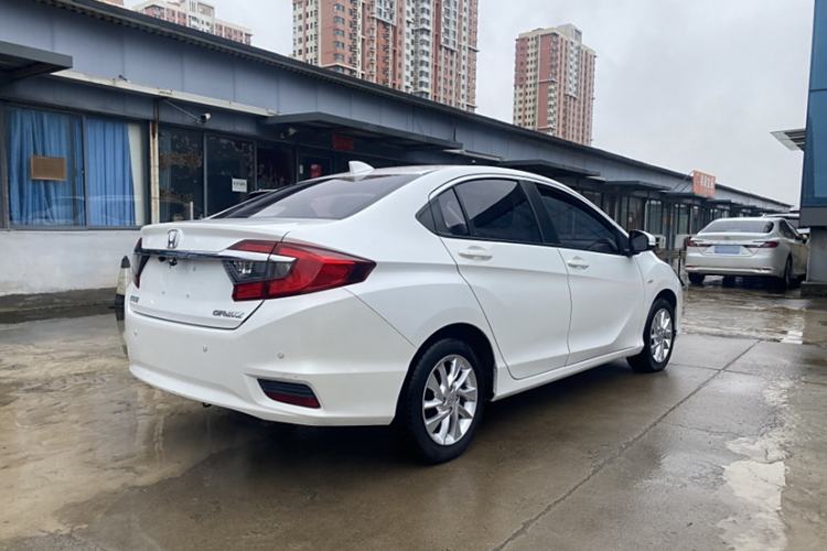 Used Honda Greiz 2016 1.5L CVT Fashion Edition Exterior 6