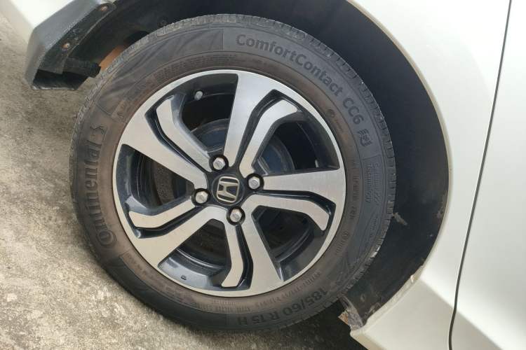 Used Honda Greiz 2016 1.5L CVT Classic Edition Exterior 8