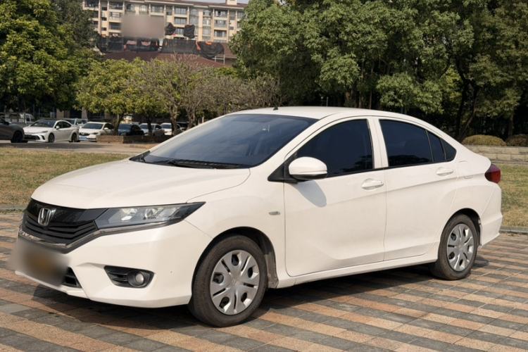 Used Honda Greiz 2016 1.5L CVT Classic Edition Exterior 9