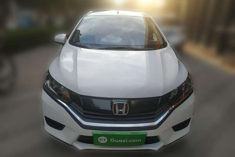 Used Honda Greiz 2016 1.5L CVT Classic Edition Front