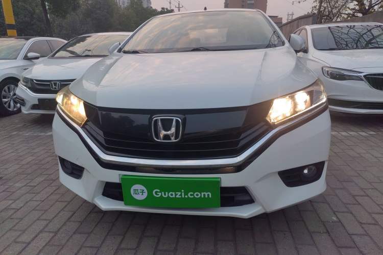 Used Honda Greiz 2016 1.5L CVT Classic Edition Front