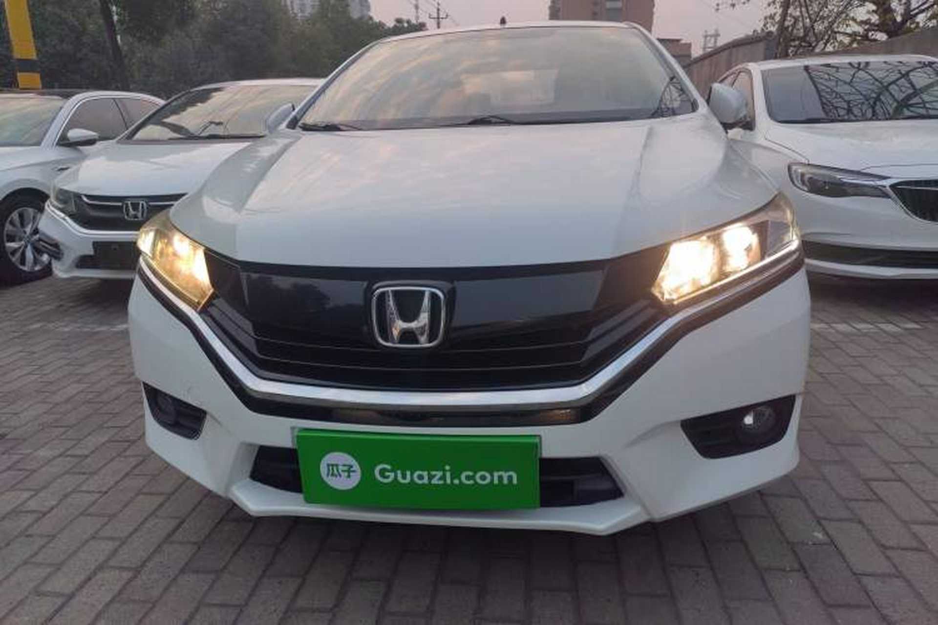Used Honda Greiz 2016 1.5L CVT Classic Edition Front