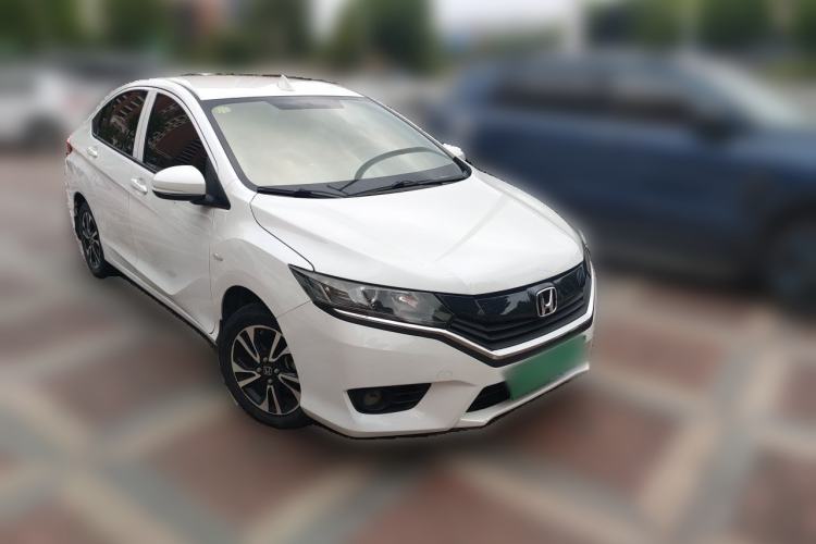 Used Honda Greiz 2016 1.5L CVT Comfort Version Front Right 45 Deg
