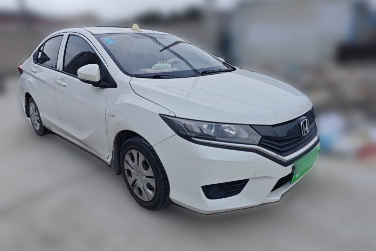 Used Honda Greiz 2016 1.5L CVT Classic Edition Front Right 45 Deg