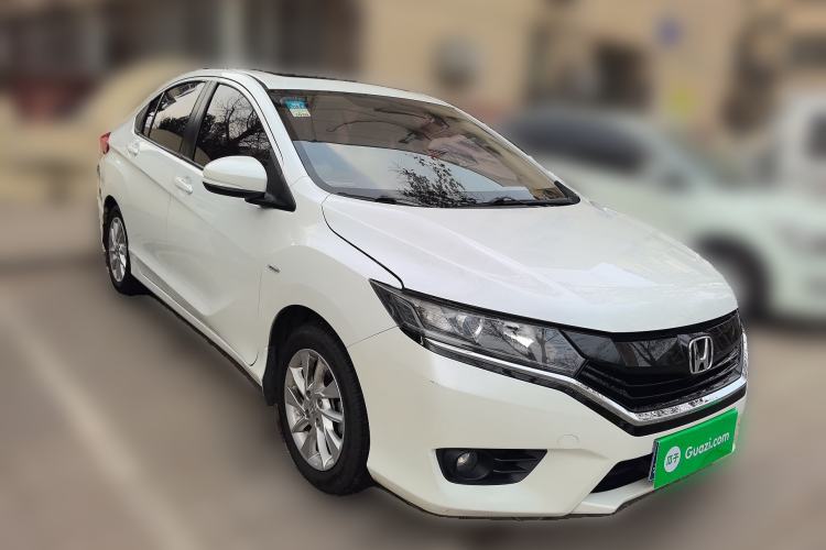 Used Honda Greiz 2016 1.5L CVT Fashion Edition Front Right 45 Deg