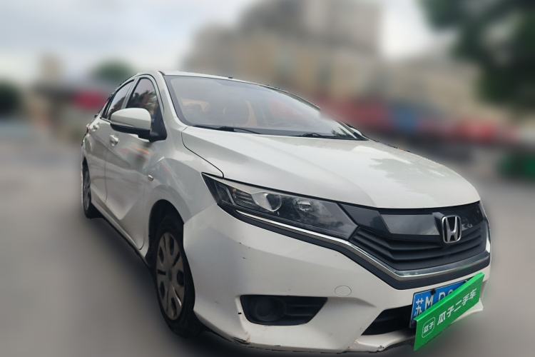 Used Honda Greiz 2016 1.5L CVT Classic Edition Front Right 45 Deg