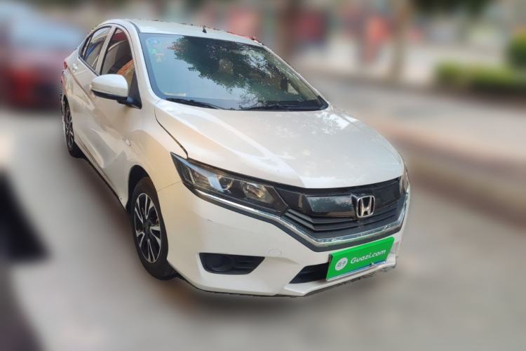 Used Honda Greiz 2016 1.5L CVT Classic Edition Front Right 45 Deg