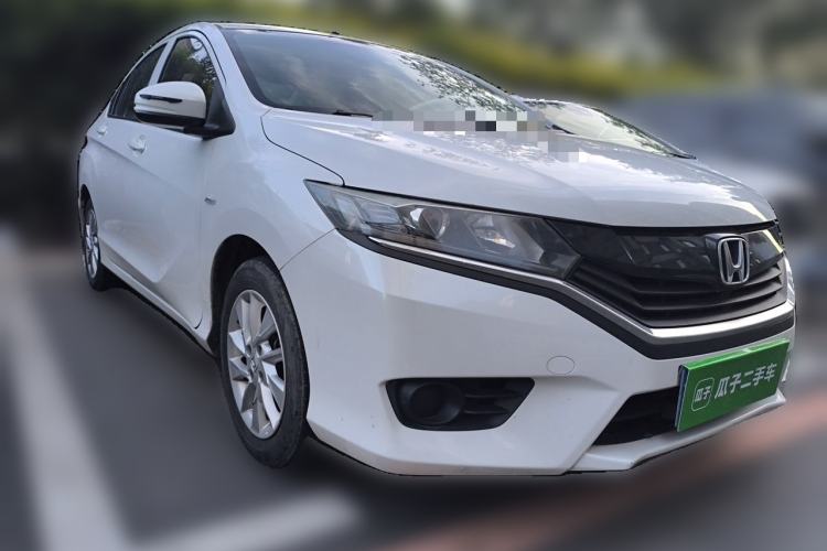 Used Honda Greiz 2016 1.5L CVT Classic Edition Front Right 45 Deg