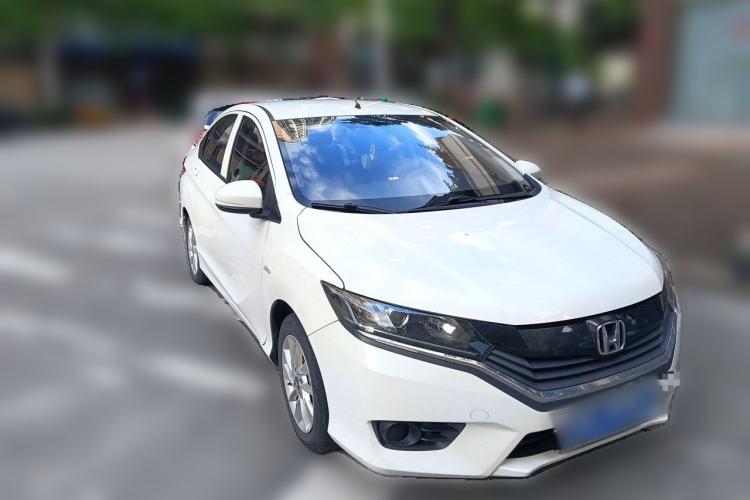 Used Honda Greiz 2016 1.5L CVT Classic Edition Front Right 45 Deg