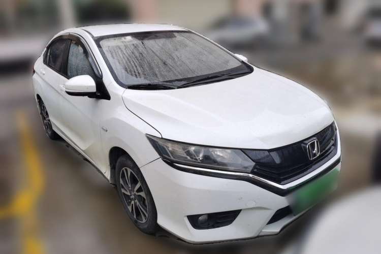 Used Honda Greiz 2016 1.5L CVT Comfort Version Front Right 45 Deg