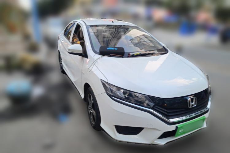 Used Honda Greiz 2016 1.5L CVT Classic Edition Front Right 45 Deg