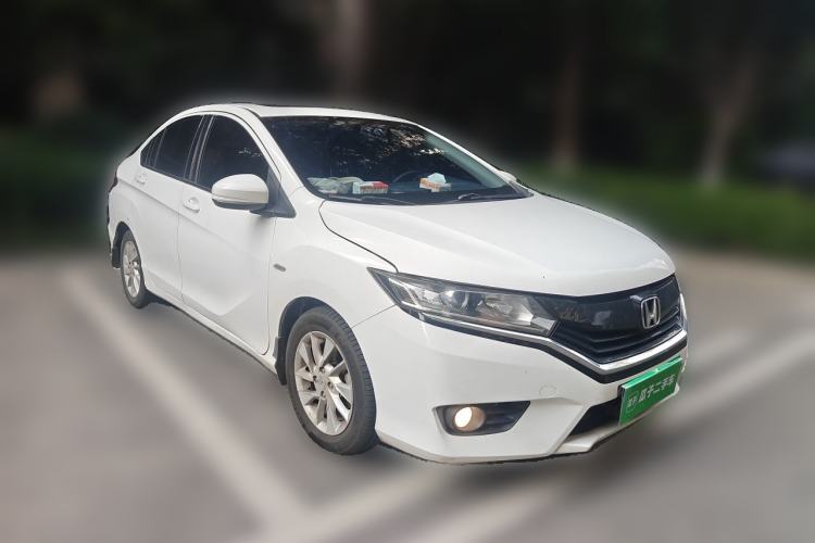 Used Honda Greiz 2016 1.5L CVT Fashion Edition Front Right 45 Deg