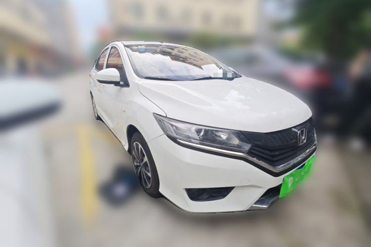 Used Honda Greiz 2016 1.5L CVT Classic Edition Front Right 45 Deg