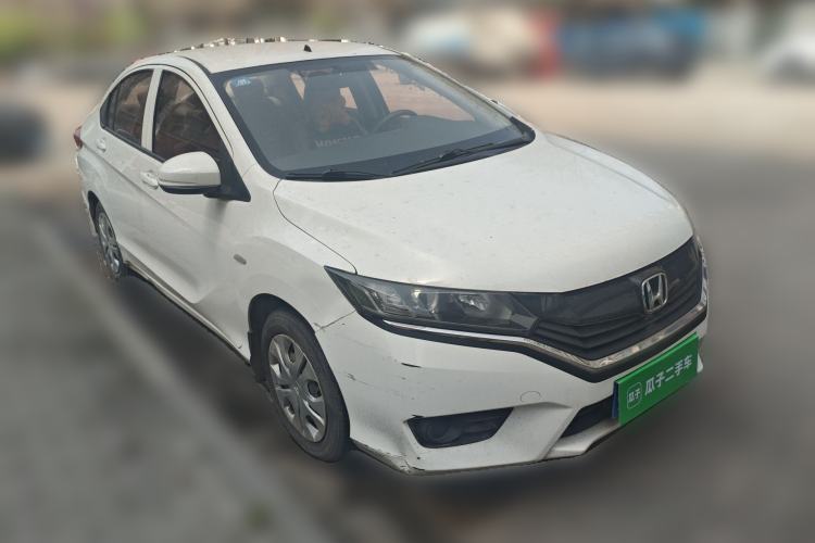 Used Honda Greiz 2016 1.5L CVT Classic Edition Front Right 45 Deg
