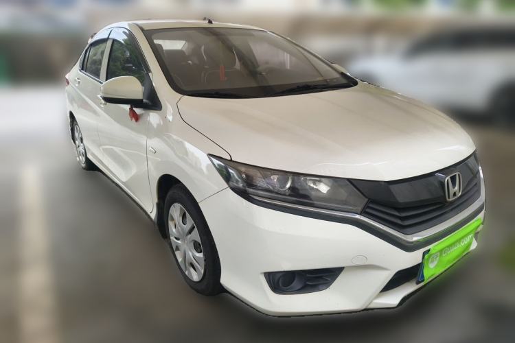 Used Honda Greiz 2016 1.5L CVT Classic Edition Front Right 45 Deg