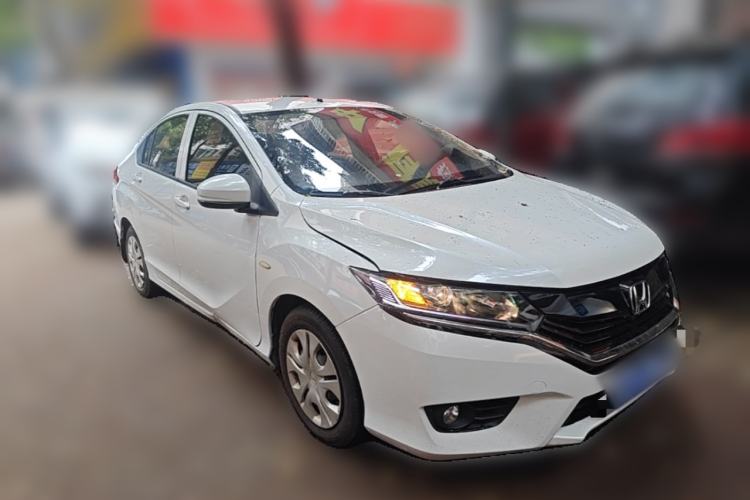 Used Honda Greiz 2016 1.5L CVT Classic Edition Front Right 45 Deg