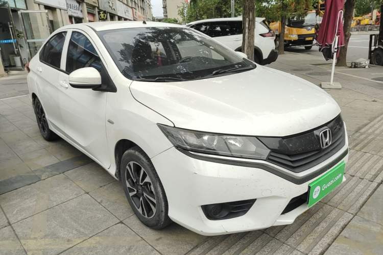 Used Honda Greiz 2016 1.5L CVT Classic Edition Front Right 45 Deg