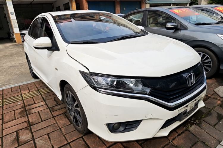 Used Honda Greiz 2016 1.5L CVT Luxury Edition Front Right 45 Deg