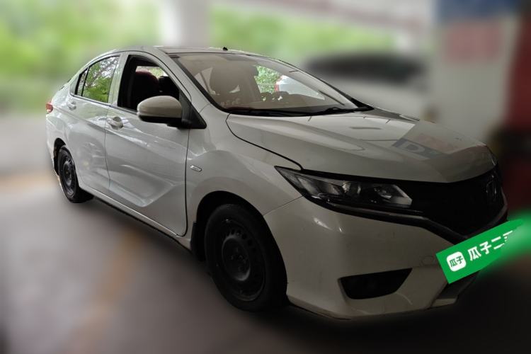 Used Honda Greiz 2016 1.5L CVT Classic Edition Front Right 45 Deg