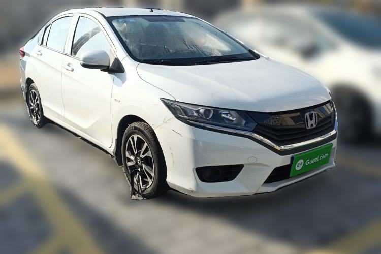 Used Honda Greiz 2016 1.5L CVT Classic Edition Front Right 45 Deg