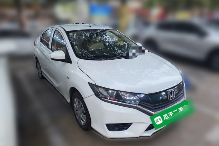 Used Honda Greiz 2016 1.5L CVT Classic Edition Front Right 45 Deg