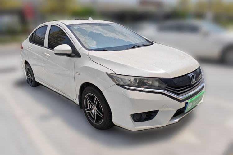 Used Honda Greiz 2016 1.5L CVT Classic Edition Front Right 45 Deg