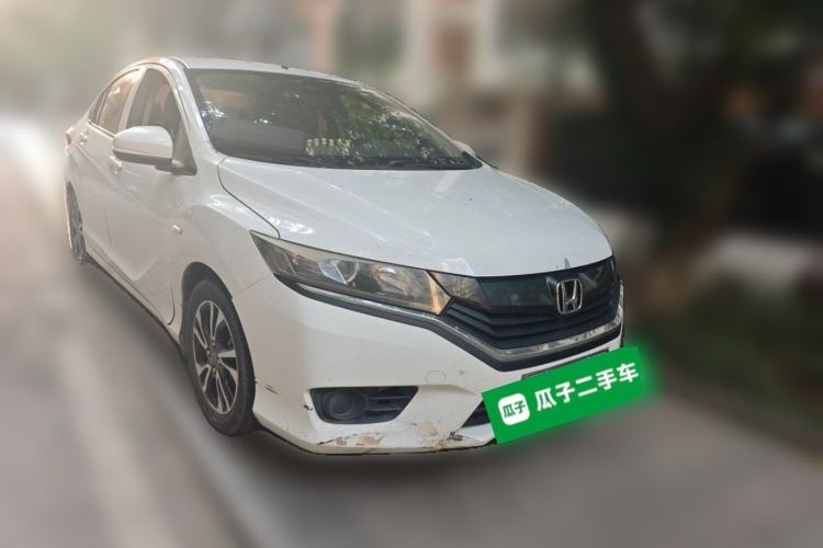Used Honda Greiz 2016 1.5L CVT Classic Edition Front Right 45 Deg