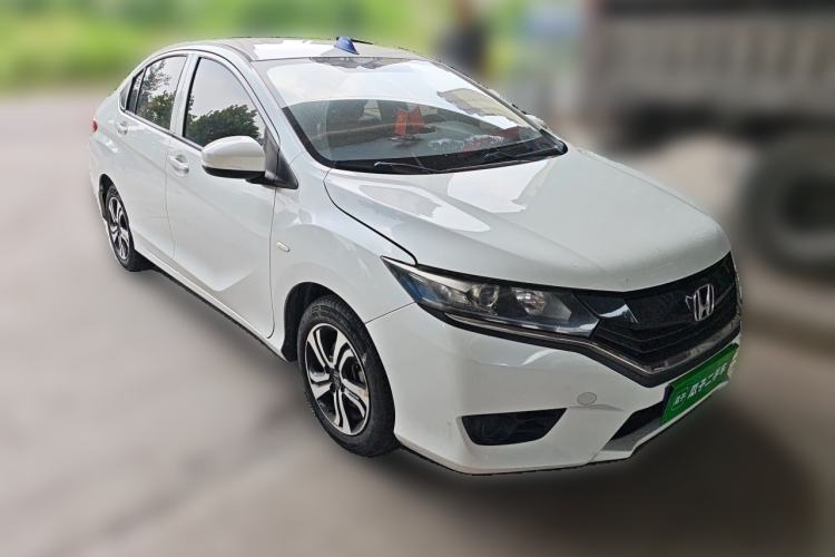 Used Honda Greiz 2016 1.5L CVT Classic Edition Front Right 45 Deg