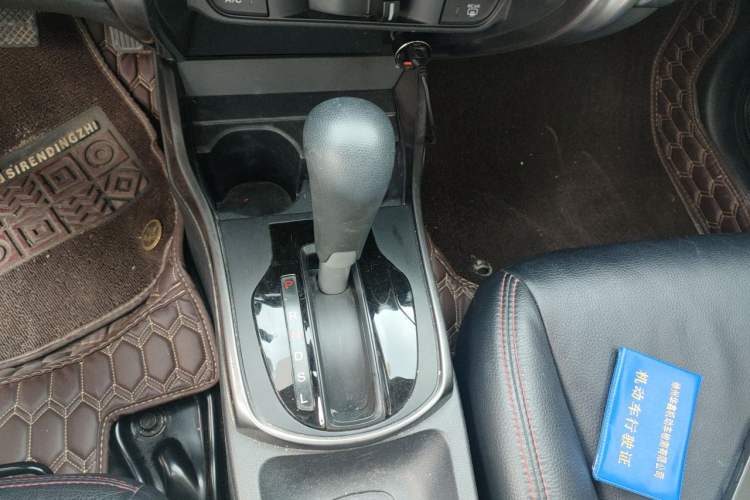Used Honda Greiz 2016 1.5L CVT Comfort Version Gear Lever