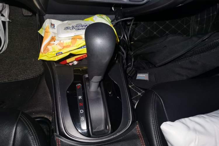 Used Honda Greiz 2016 1.5L CVT Comfort Version Gear Lever