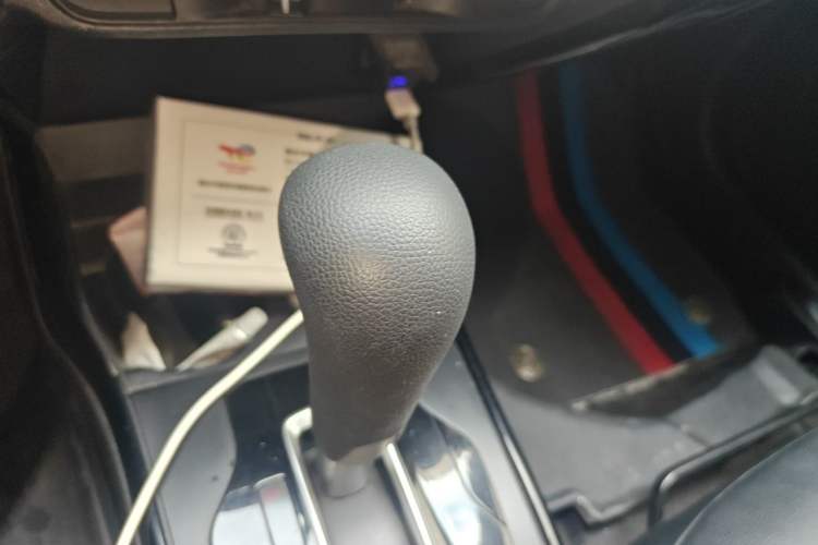 Used Honda Greiz 2016 1.5L CVT Fashion Edition Gear Lever