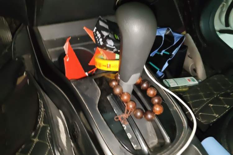 Used Honda Greiz 2016 1.5L CVT Classic Edition Gear Lever