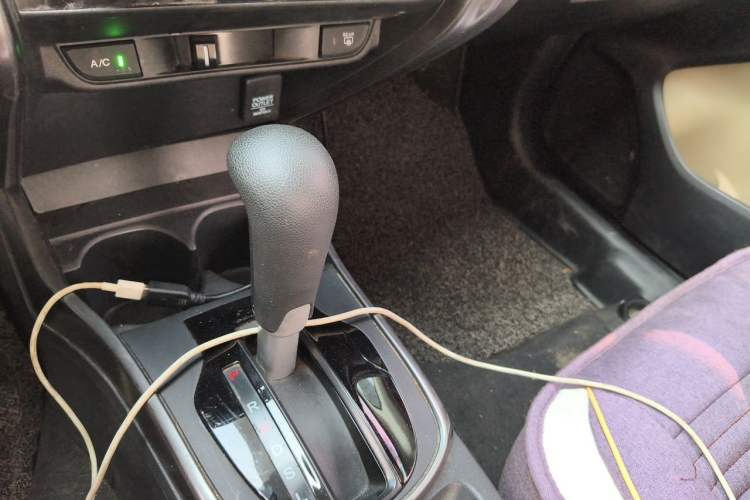 Used Honda Greiz 2016 1.5L CVT Classic Edition Gear Lever