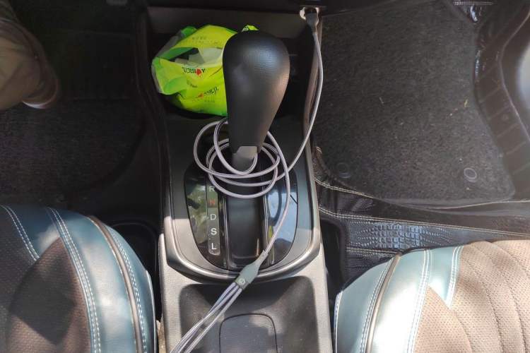 Used Honda Greiz 2016 1.5L CVT Classic Edition Gear Lever