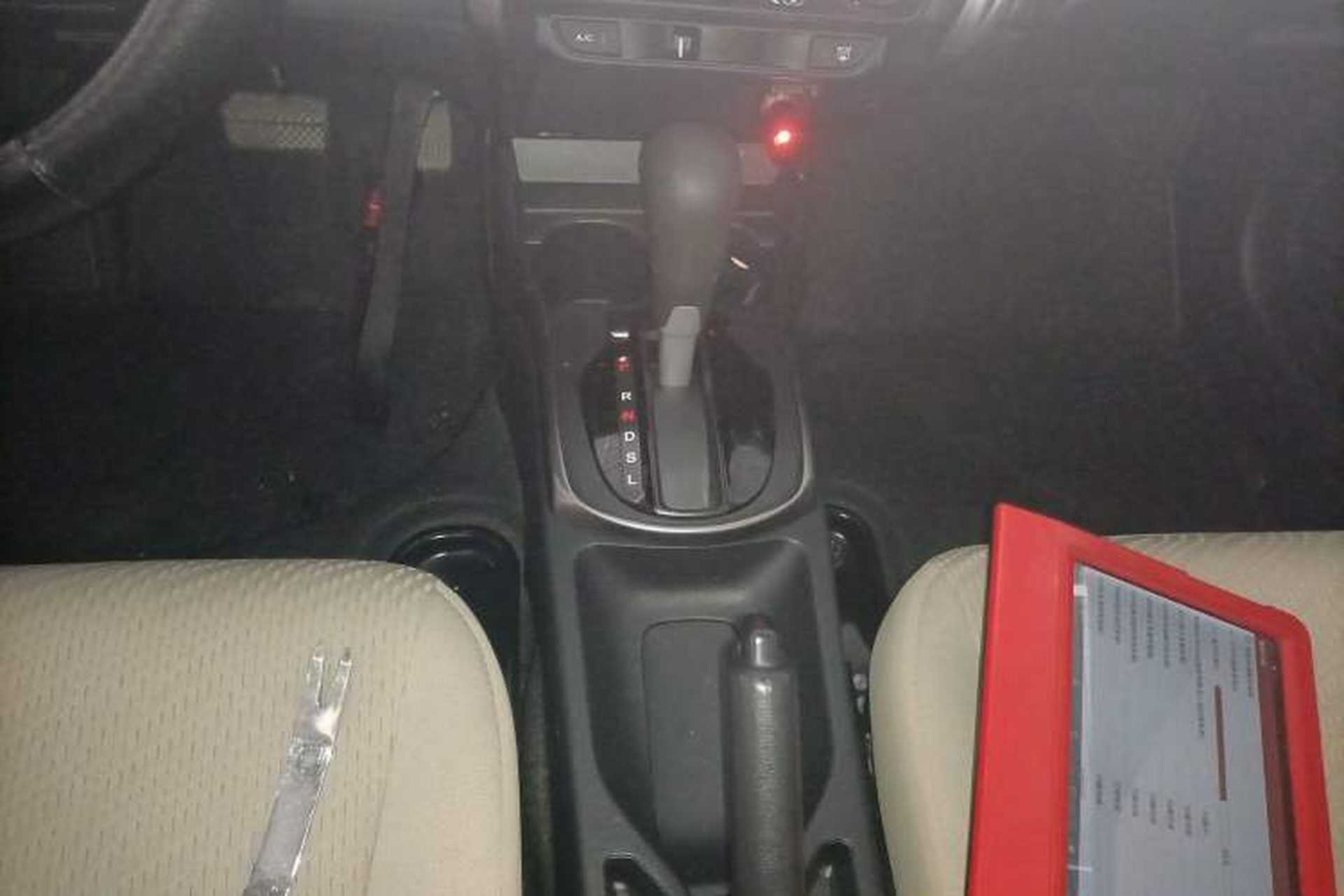 Used Honda Greiz 2016 1.5L CVT Classic Edition Gear Lever