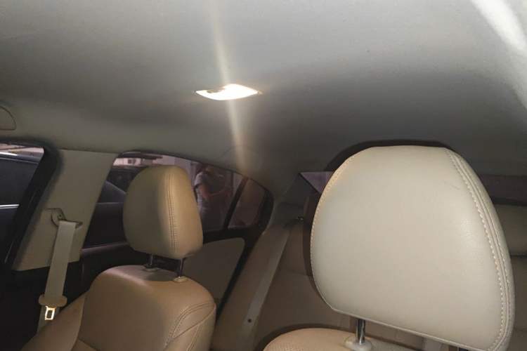 Used Honda Greiz 2016 1.5L CVT Classic Edition Headliner