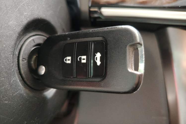 Used Honda Greiz 2016 1.5L CVT Classic Edition Interior 1