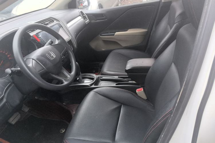 Used Honda Greiz 2016 1.5L CVT Classic Edition Interior 1