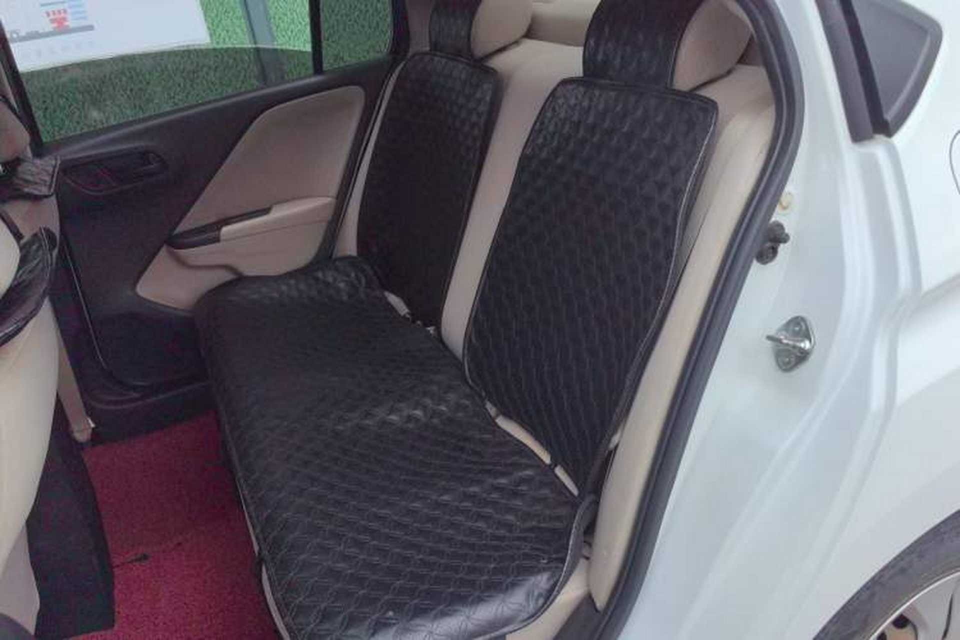 Used Honda Greiz 2016 1.5L CVT Classic Edition Interior 1